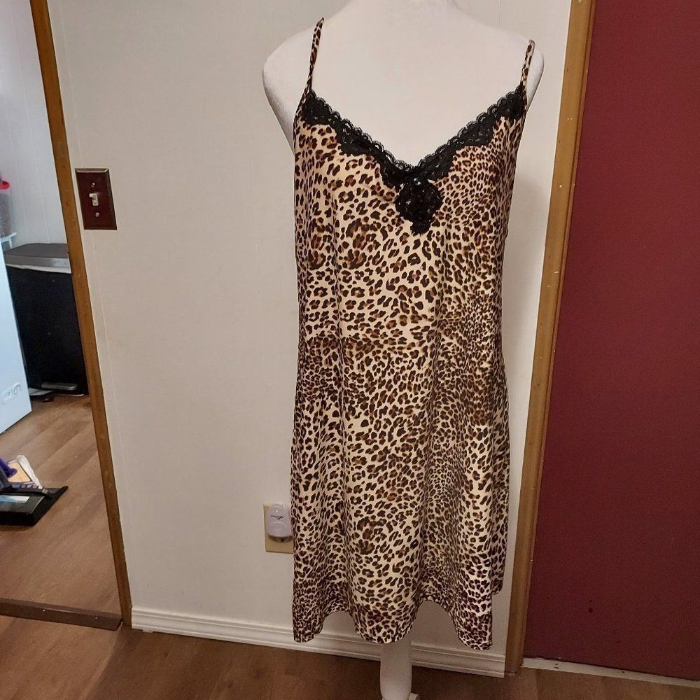 George Negligee 12-14 VGC Leopard print